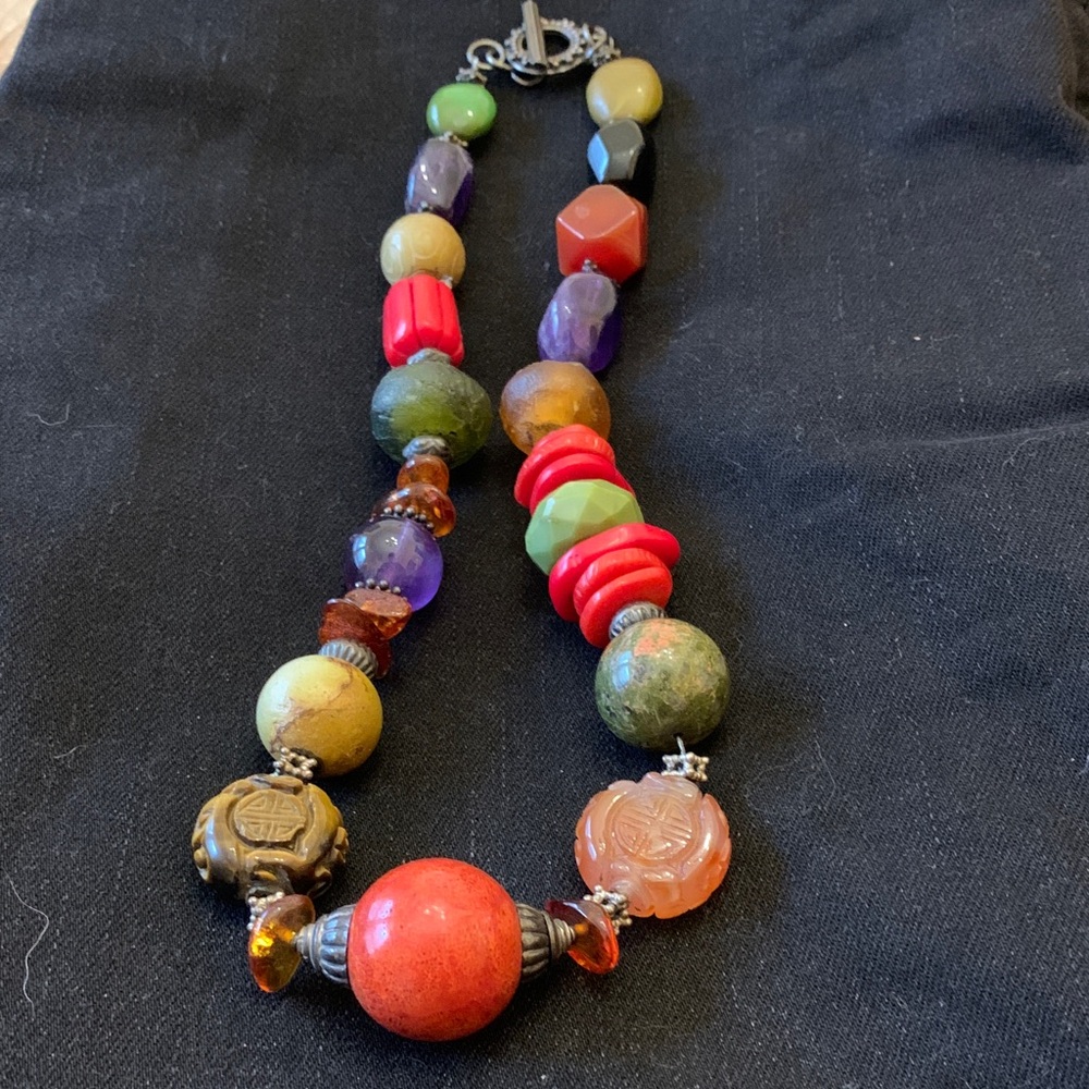 Multicolor Necklace - Picture 2 of 3